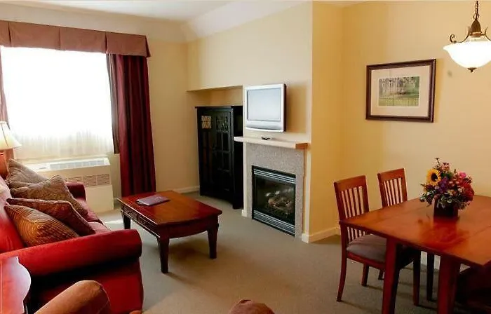 The Pointe At Castle Hill Resort & Spa